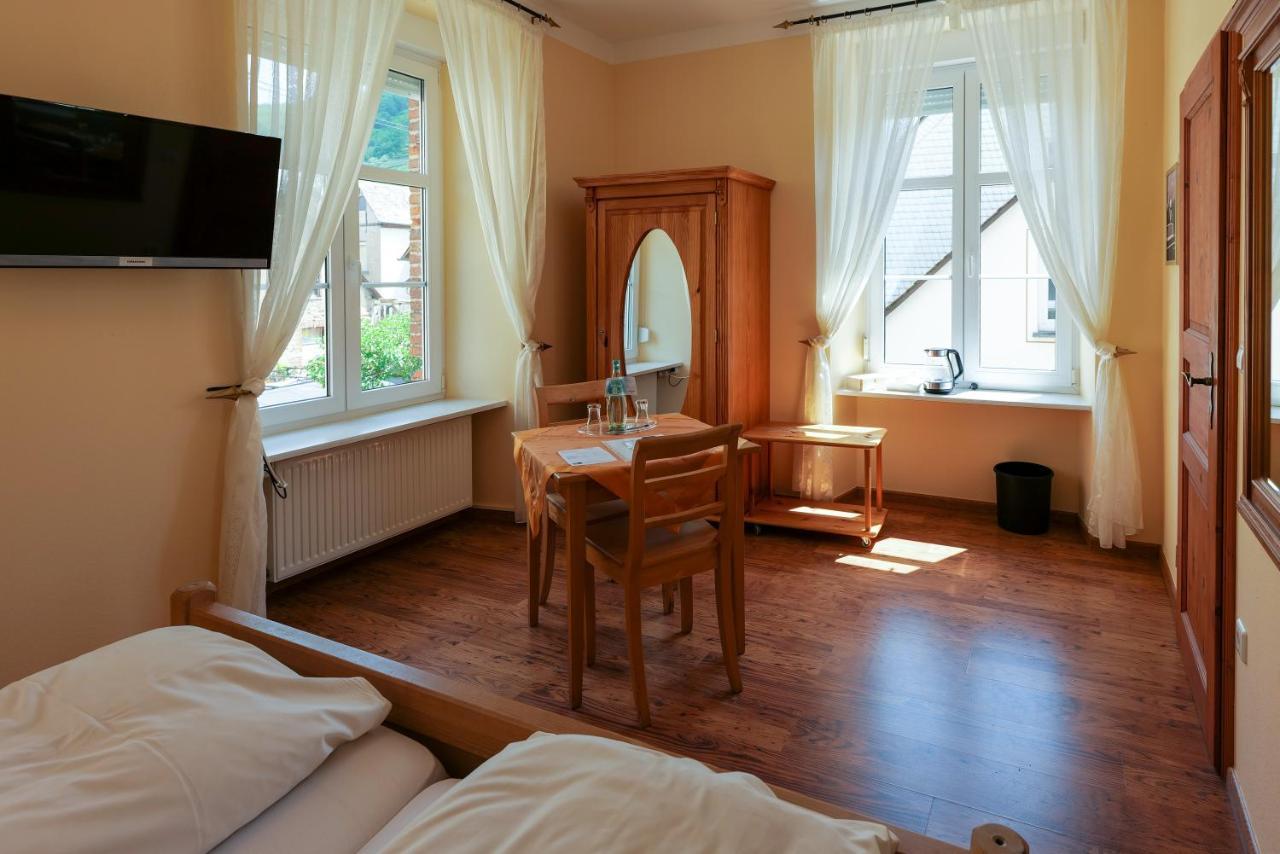Hotel Alte Buergermeisterei إيديغير إيلير المظهر الخارجي الصورة
